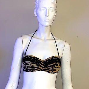 8 bikini tops and one VS bottom